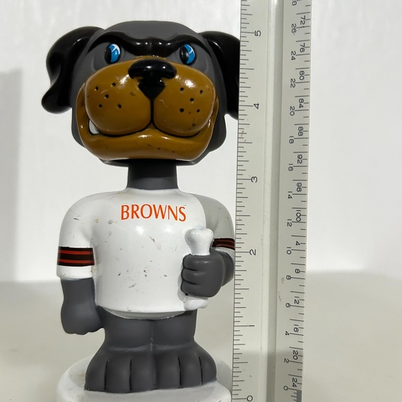 Cleveland Browns TRAPPER Bobblehead - Picture 3 of 6